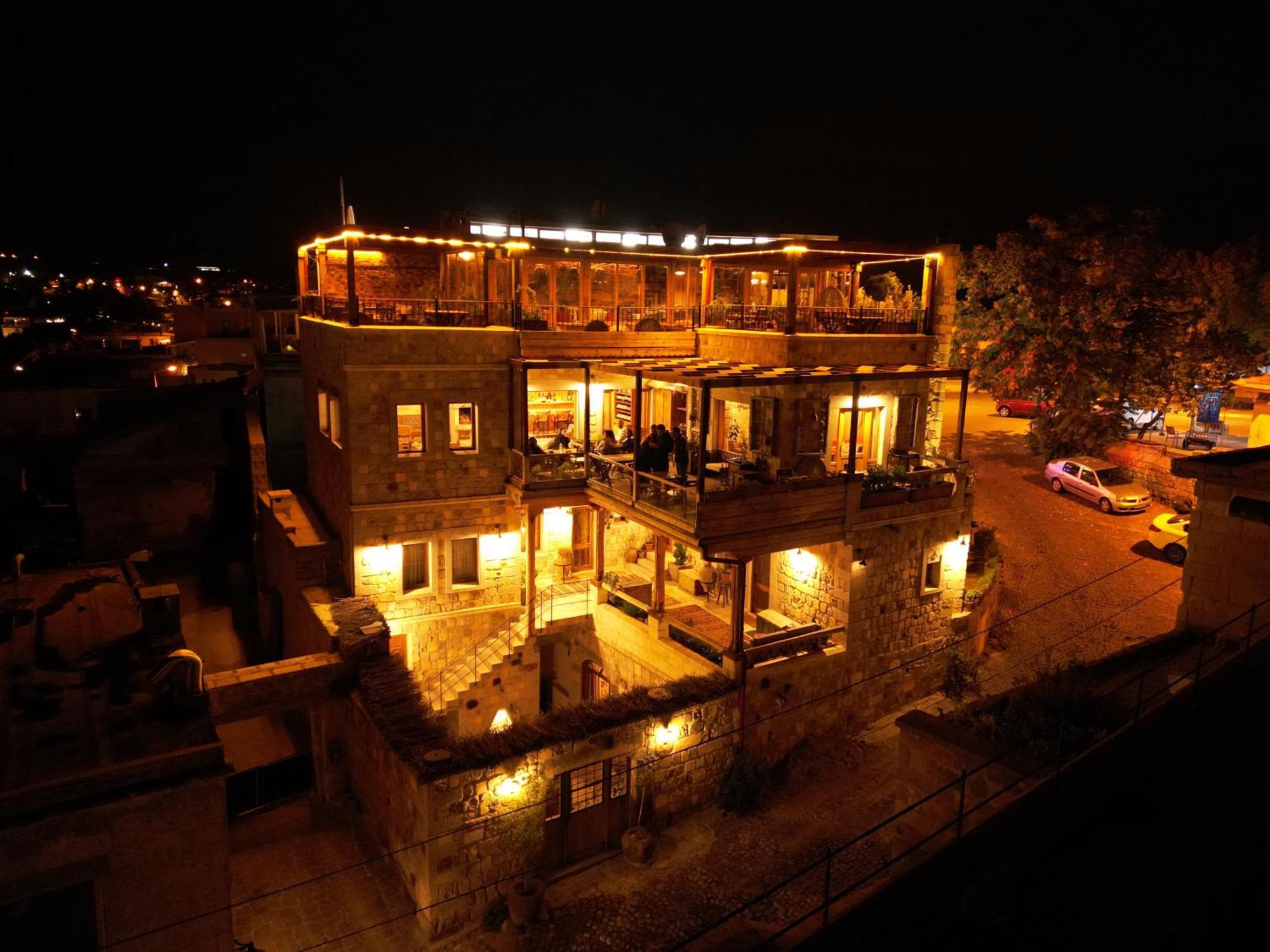 Vasil Cave Hotel Uchisar Exterior photo