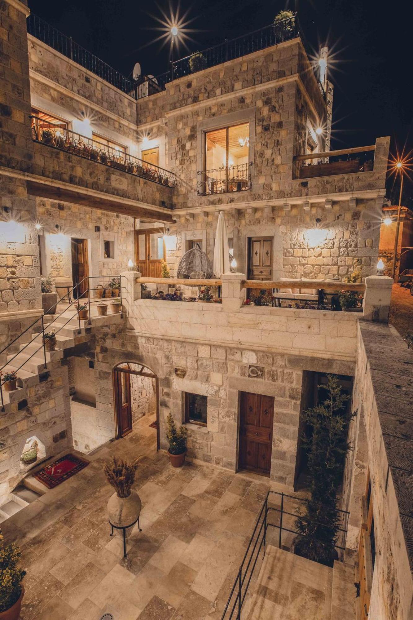 Vasil Cave Hotel Uchisar Exterior photo