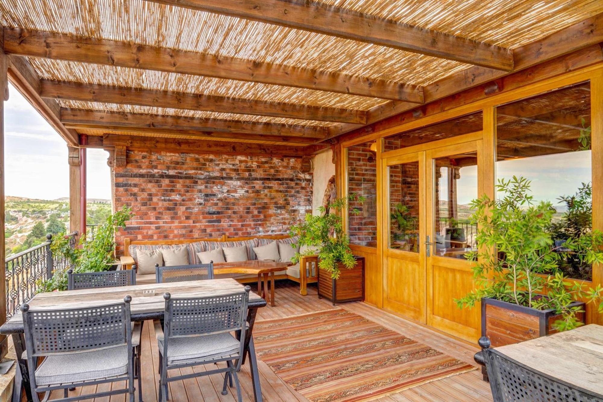 Vasil Cave Hotel Uchisar Exterior photo